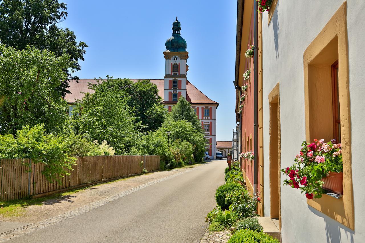 Hotel Kloster-Gasthof Speinshart Eschenbach in der Oberpfalz Екстер'єр фото